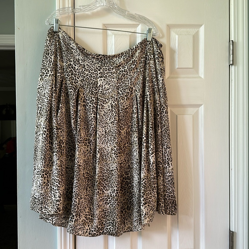 Jones New York‎ Women's Plus Size Pleated Skirt - Picture 2 of 5